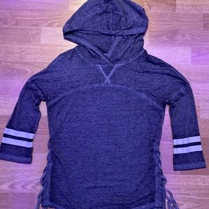 Hooded T-shirt
